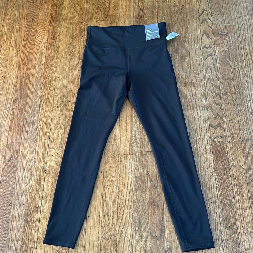 NWT GapFit Studio Sky High Legging